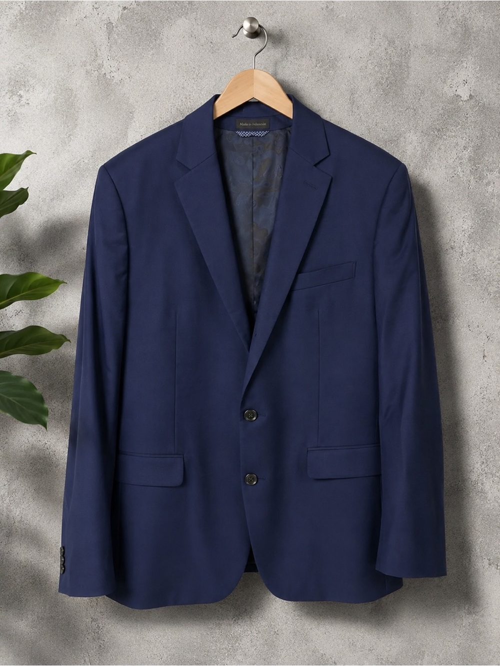 EUC: Ralph Lauren Black Label Navy Blue Suit 46 L
